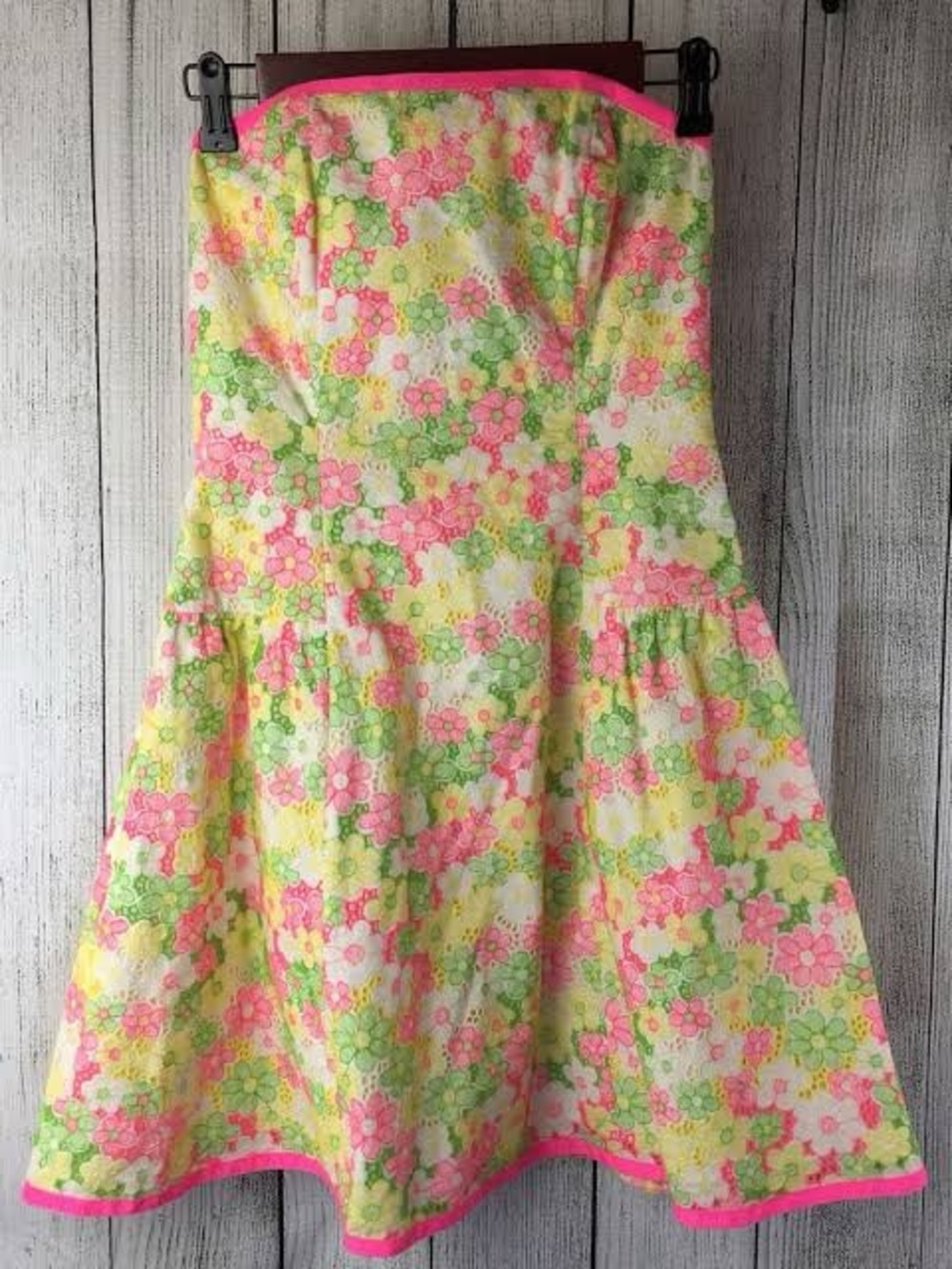Lilly Pulitzer Strapless Jordan Floral Lace Dress, great condition/barely worn